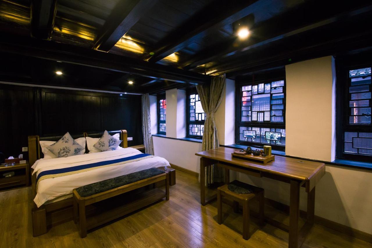 一方砚-旅拍体验民宿 Fenghuang Bagian luar foto